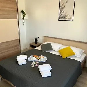 Apartman Ana Crno