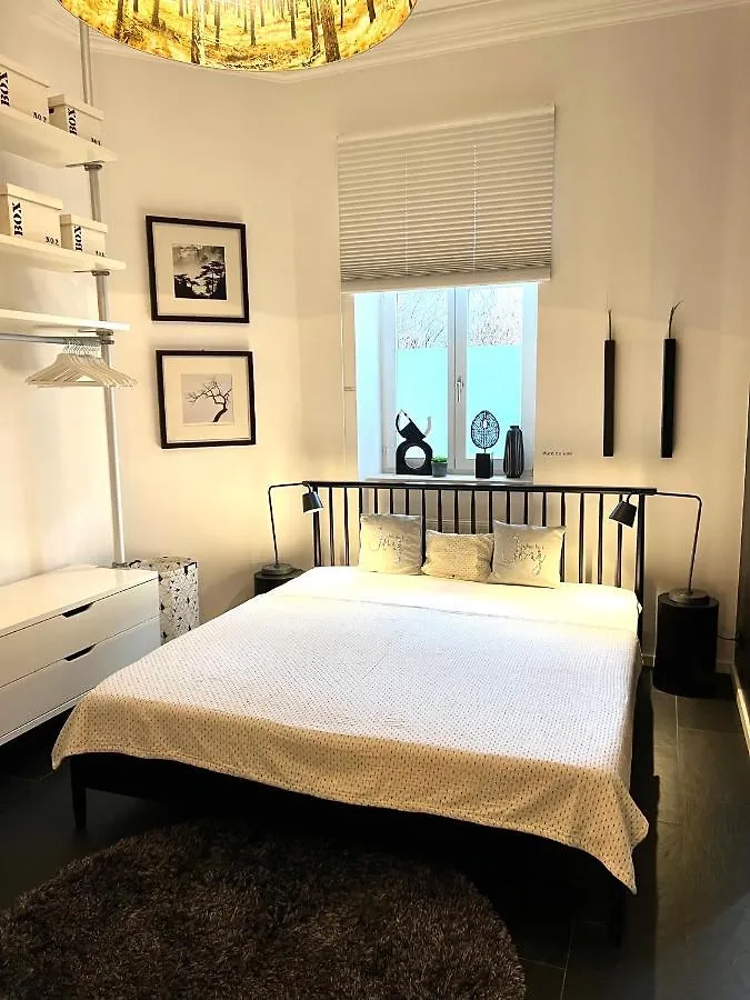 Puro Apartment Munich 0*,